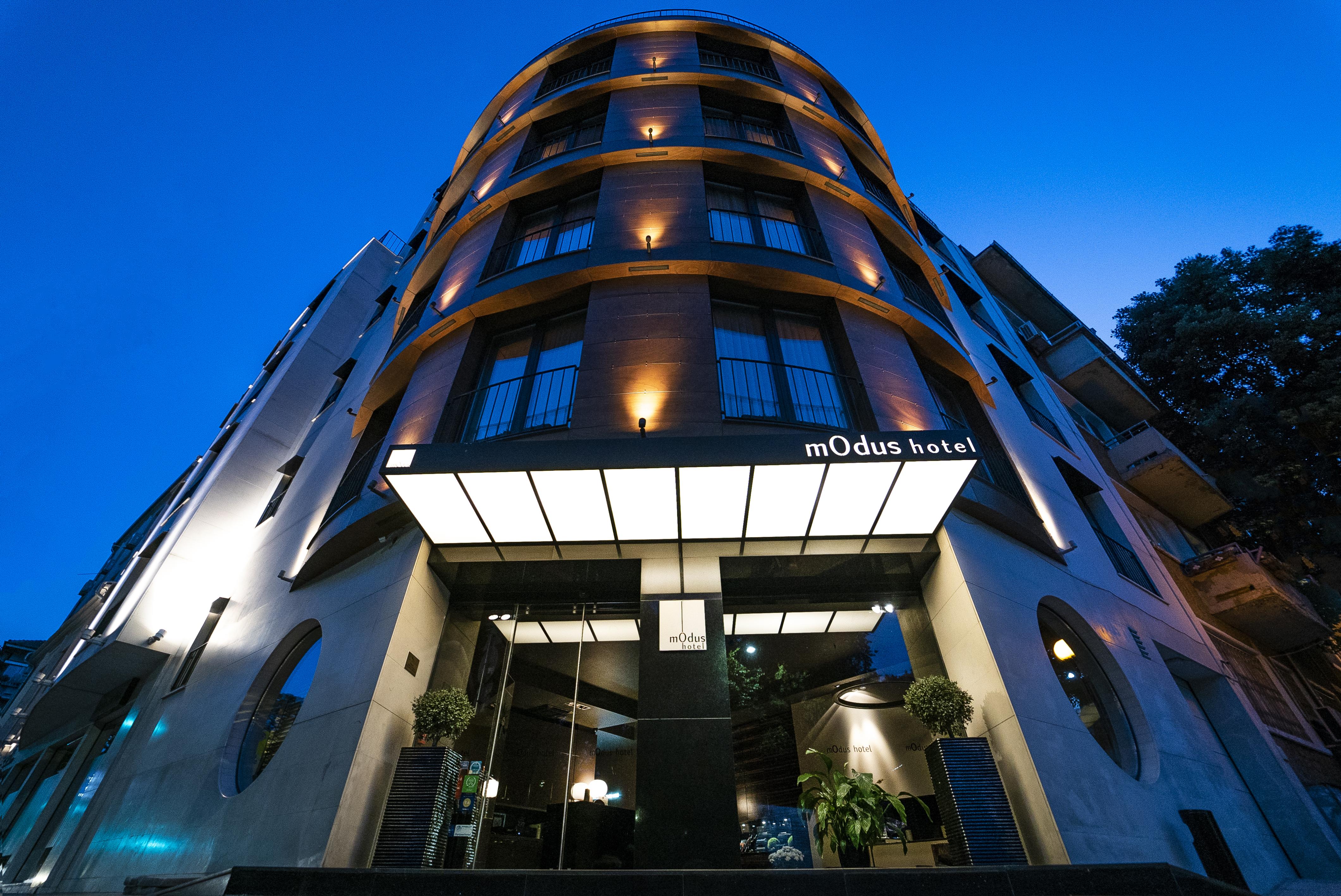 Modus Hotel Warna Zewnętrze zdjęcie