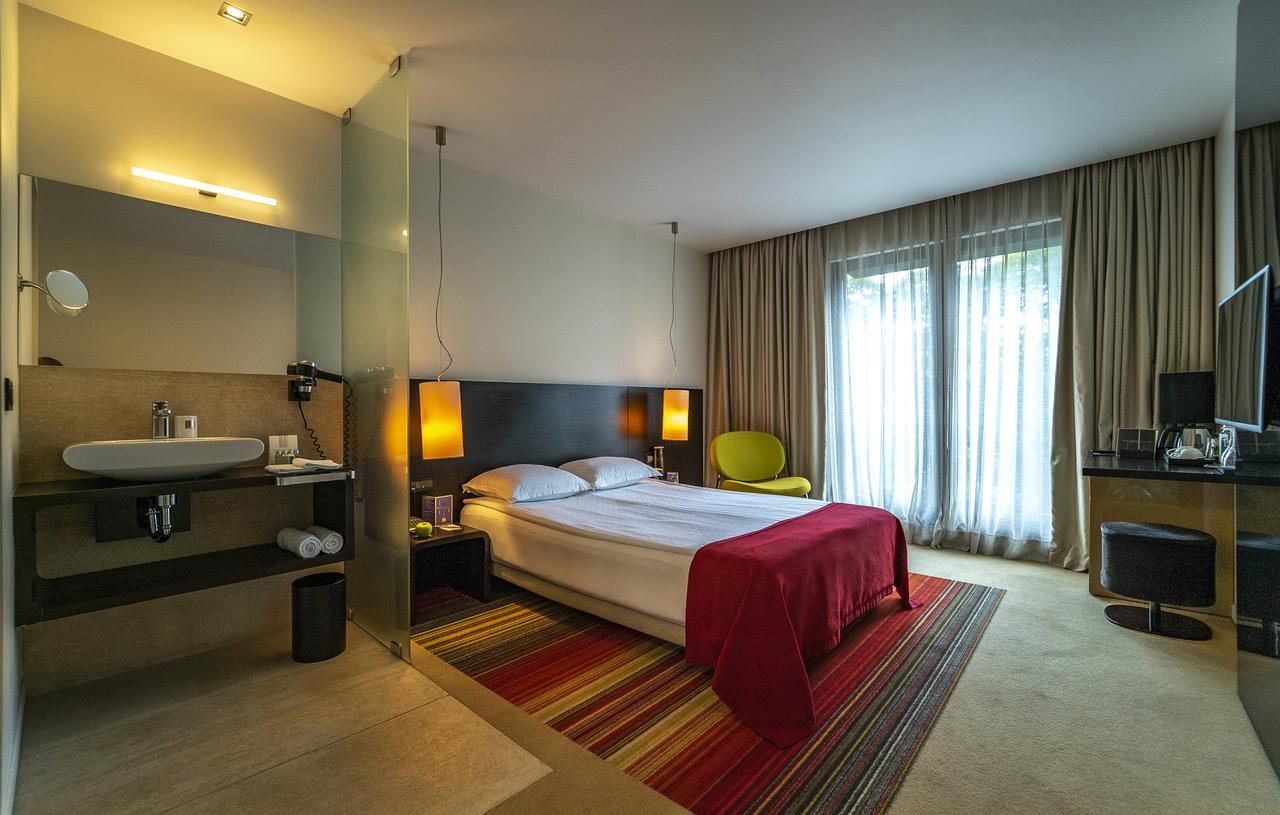 Modus Hotel Warna Zewnętrze zdjęcie